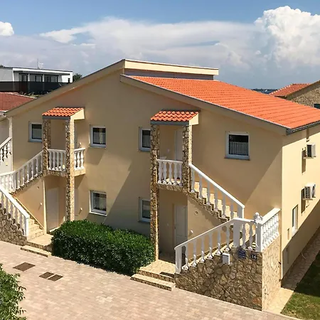 2 Bedroom In