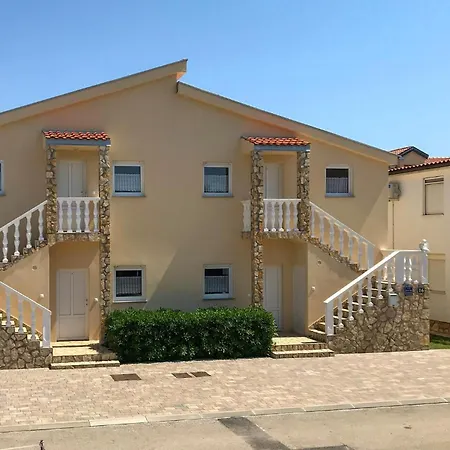 2 Bedroom In