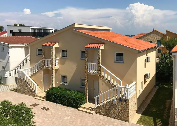 2 Bedroom Awesome In