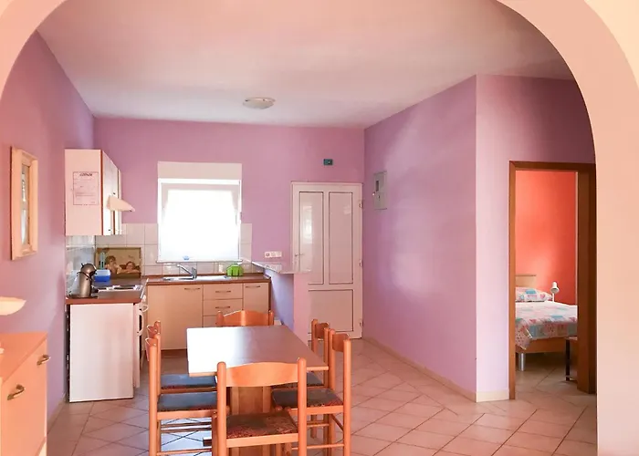 Apartman 2 Bedroom Awesome In *